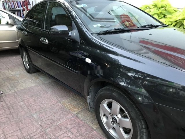 Bán xe Daewoo Lacetti đời 2009, màu đen còn mới