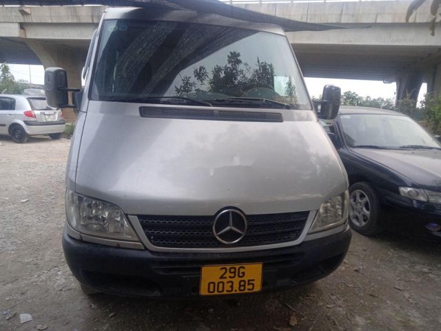 Xe Mercedes Sprinter năm 2006 còn mới