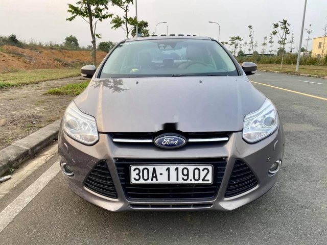 Bán Ford Focus sản xuất năm 2014 còn mới, giá 465tr