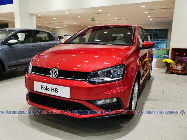 [Volkswagen Buôn Ma Thuột ] xe Đức nhập 100% Polo Hatchback màu đỏ Sunset phù hợp gia đình nhỏ, các chị em phụ nữ0