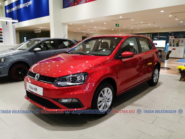 [Volkswagen Buôn Ma Thuột ] xe Đức nhập 100% Polo Hatchback màu đỏ Sunset phù hợp gia đình nhỏ, các chị em phụ nữ1