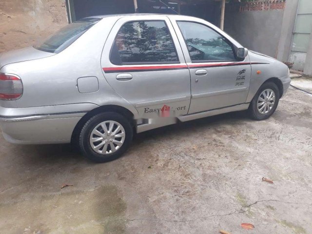 Cần bán gấp Fiat Siena đời 2004, màu bạc, xe nhập còn mới, 58 triệu0