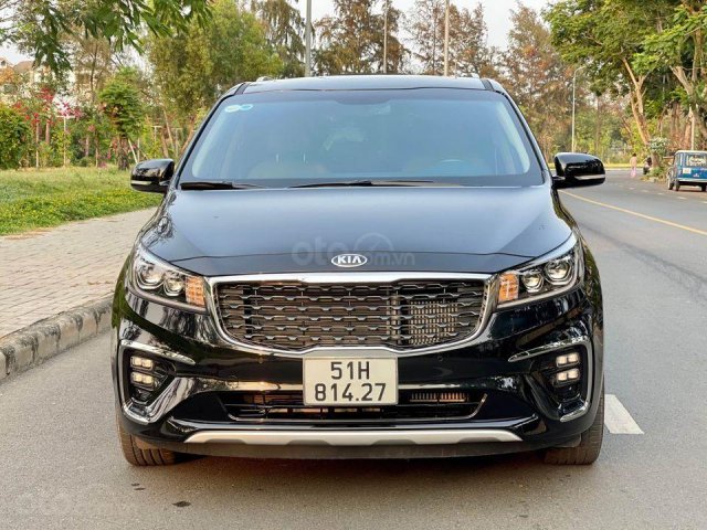 Bán nhanh với giá thấp chiếc Kia Sedona Luxury full dầu đời 20210