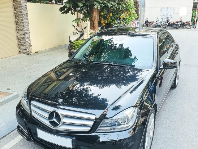 Chính chủ cần bán xe Mercedes C250 sản xuất năm 2014, giá chỉ 750 triệu