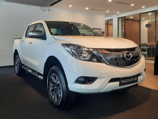 Mazda Hồ Chí Minh bán Mazda BT 50 - Xe bán tải với 4 phiên bản, đủ màu, chỉ hơn 100 triệu lấy xe ngay