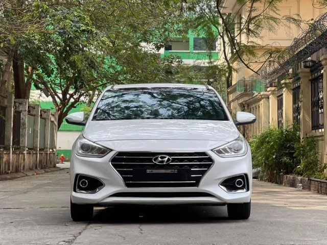 Cần bán gấp với giá ưu đãi nhất chiếc Hyundai Accent sản xuất 2018