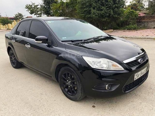 Cần bán lại xe Ford Focus sản xuất năm 2009, màu đen còn mới