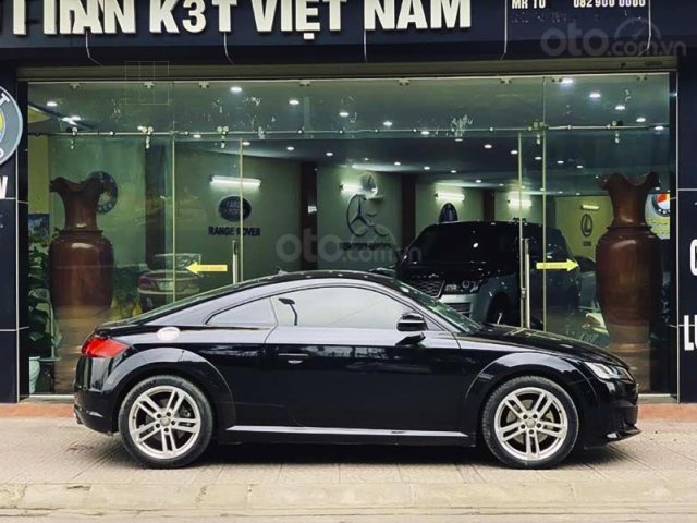 Bán xe Audi TT sản xuất năm 2016, màu đen, xe nhập còn mới0