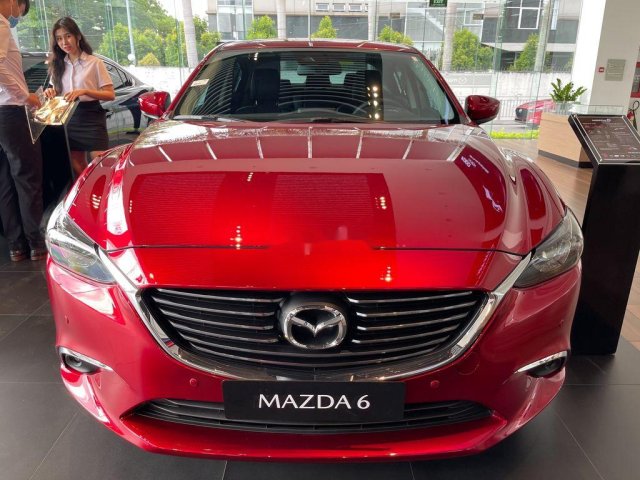 Cần bán xe Mazda 6 đời 2020, màu đỏ0