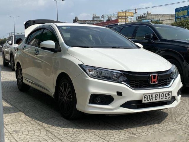 Cần bán xe Honda City 1.5 CVT đời 2019, màu trắng còn mới, giá 525tr