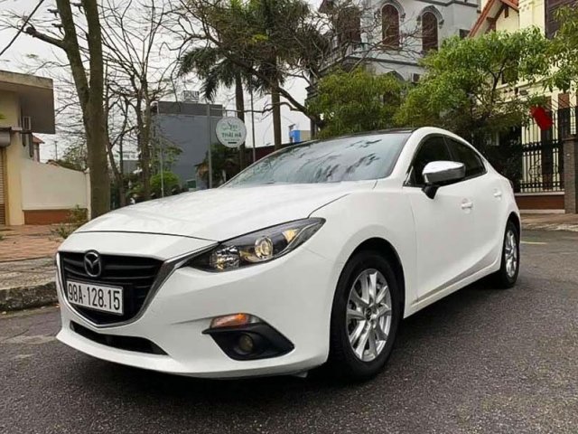 Cần bán lại xe Mazda 3 đời 2017, màu trắng, xe nhập 0