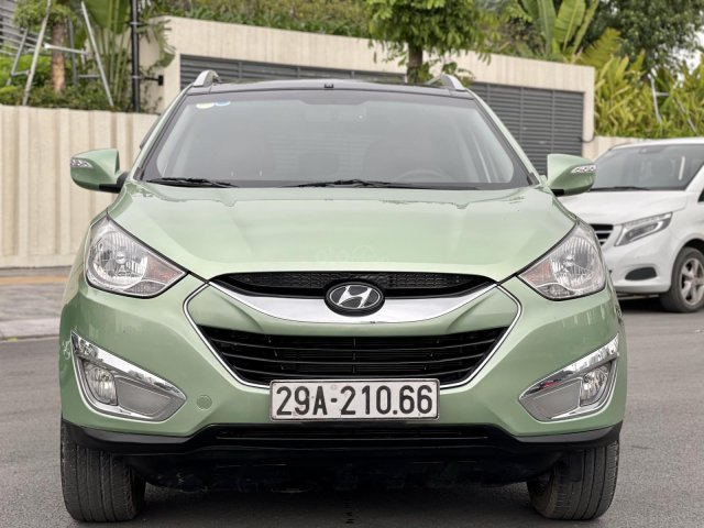 Cần bán lại xe Hyundai Tucson năm 2011, xe gia đình, đi giữ gìn