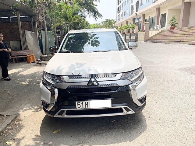 Bán xe Mitsubishi Outlander đời 2020, màu trắng, giá 785tr