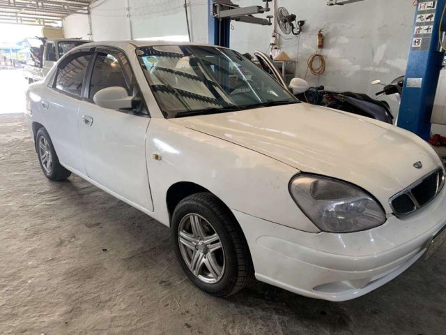 Cần bán gấp Daewoo Nubira sản xuất năm 2000, 65 triệu0