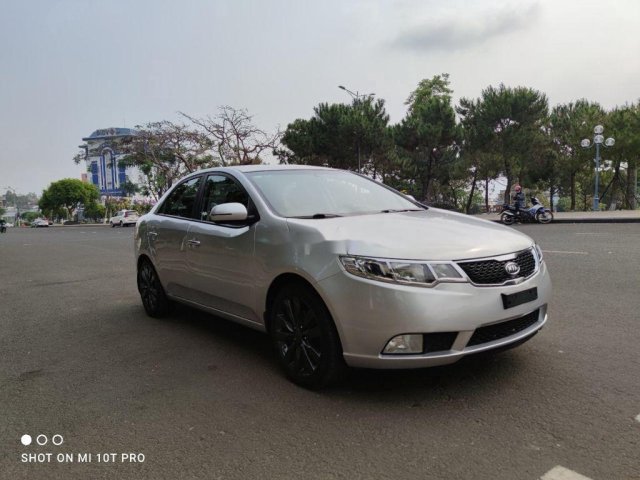 Cần bán Kia Forte năm 2012 còn mới, 295tr0