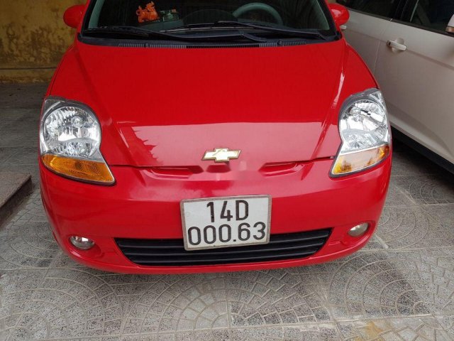 Xe Chevrolet Spark sản xuất năm 2012, màu đỏ 