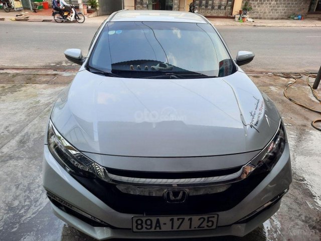 Chính chủ bán Honda Civic 2019 tự động 1.8G, đi 310.000km