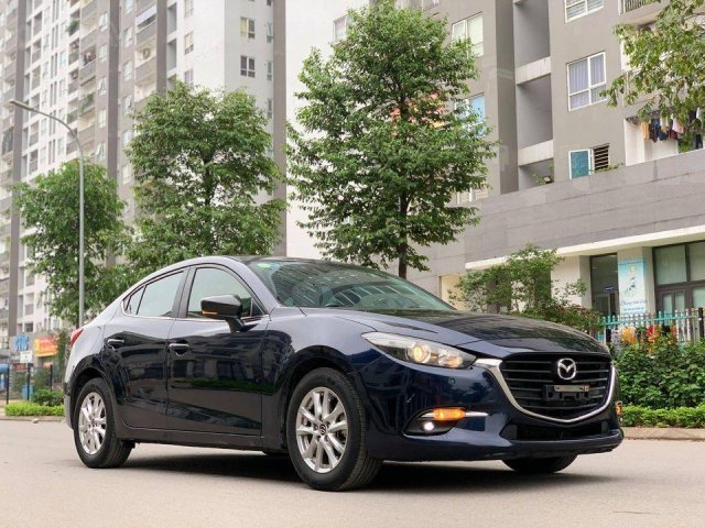 Bán Mazda 3 năm 2018, màu xanh lam, chạy 40000 km0