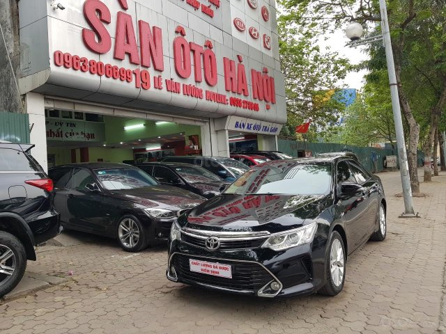 Camry 2.0E màu đen sản xuất năm 2017, xe tư nhân chính chủ0