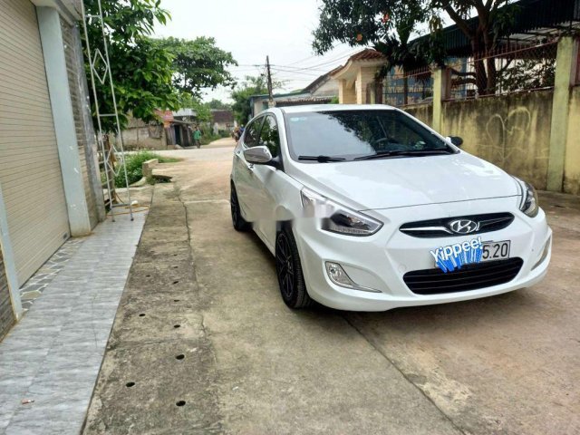 Cần bán xe Hyundai Accent đời 2014, màu trắng, nhập khẩu 0