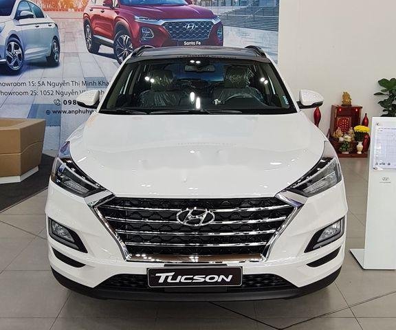 Bán xe Hyundai Tucson sản xuất năm 2020, màu trắng, nhập khẩu