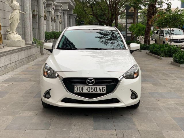 Bán Mazda 2 1.5 AT đời 2018, màu trắng còn mới, 492tr