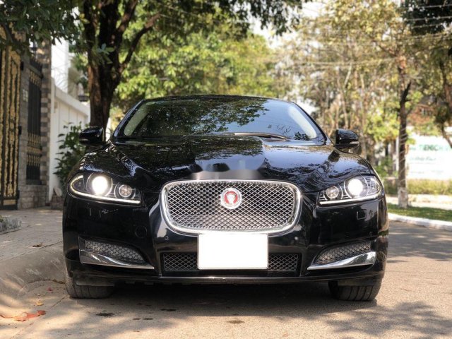 Cần bán xe Jaguar XF sản xuất 2015, màu đen, nhập khẩu 0