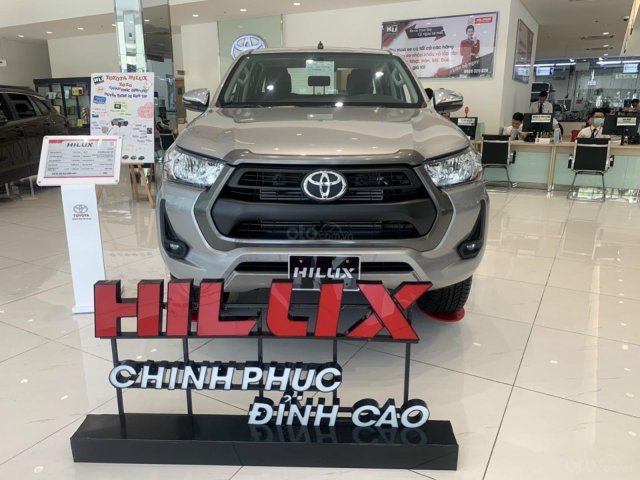 Toyota Hilux 2021 - Xe nhập khẩu - Ưu đãi lớn - Xe giao ngay