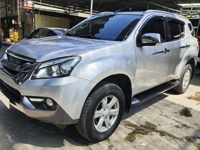 Cần bán Isuzu Dmax sản xuất năm 2017, màu bạc, nhập khẩu, 588 triệu0