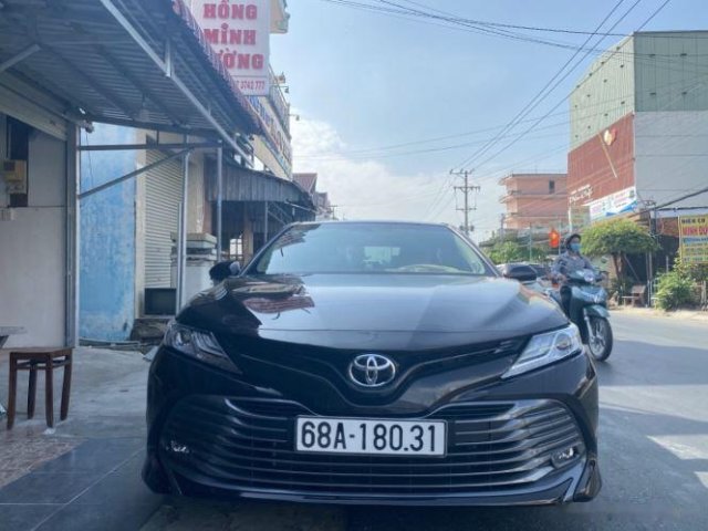 Bán xe Toyota Camry 2.5Q năm sản xuất 2020, màu đen, nhập khẩu