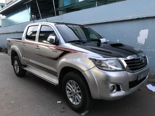 Bán Toyota Hilux năm 2013, nhập khẩu nguyên chiếc còn mới, 395 triệu