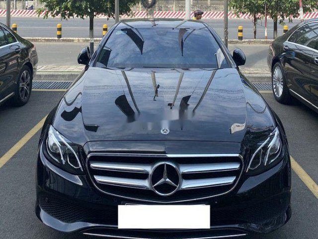 Bán Mercedes E class sản xuất năm 2020 còn mới