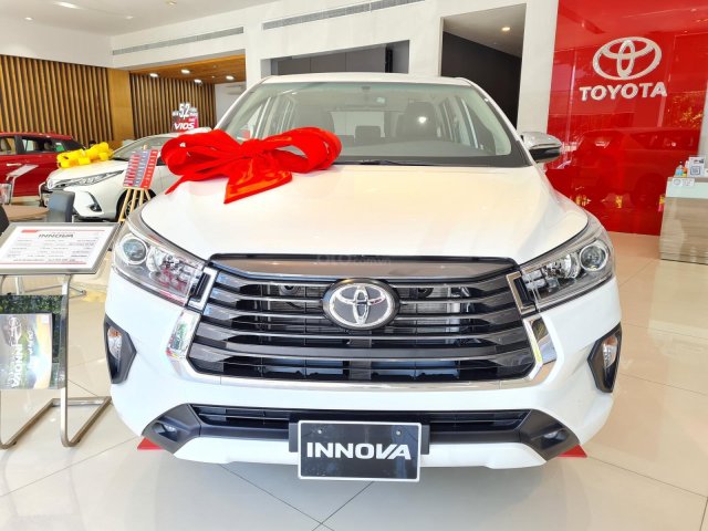 Bán Toyota Innova G 2.0AT sản xuất 2021 với nhiều ưu đãi hấp dẫn0