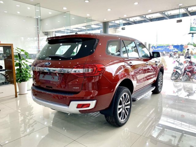 Ford Everest Titanium 2021 2.0L, giá giảm sốc giao ngay0