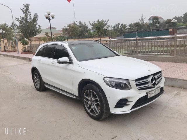 Bán Mercedes GLC 300 sx 2018, model 2019, giá tốt nhất