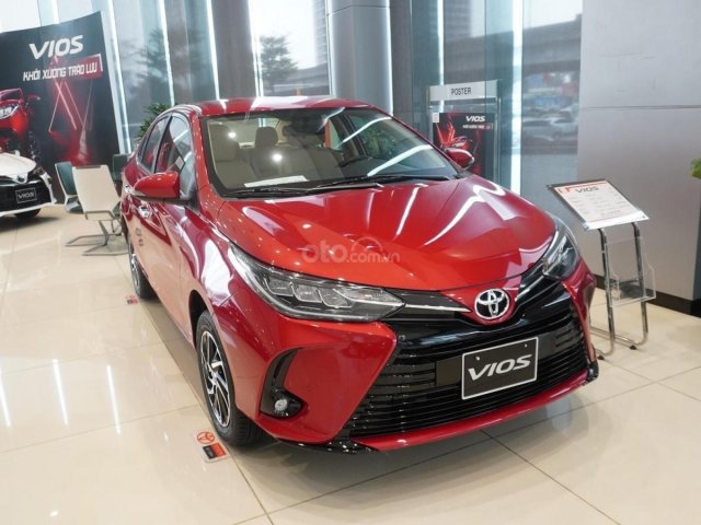 Vios 2021 chạy chỉ tiêu khuyến mãi sốc, 01 năm BHVC0