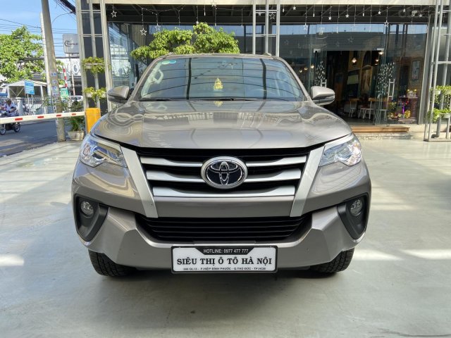 Cần bán xe Toyota Fortuner 2020, giá chỉ 950 triệu, odo chuẩn 4.000km, siêu mới0