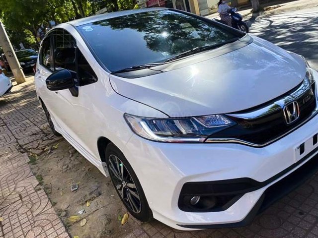 Cần bán lại xe Honda Jazz năm sản xuất 2018, nhập khẩu nguyên chiếc0