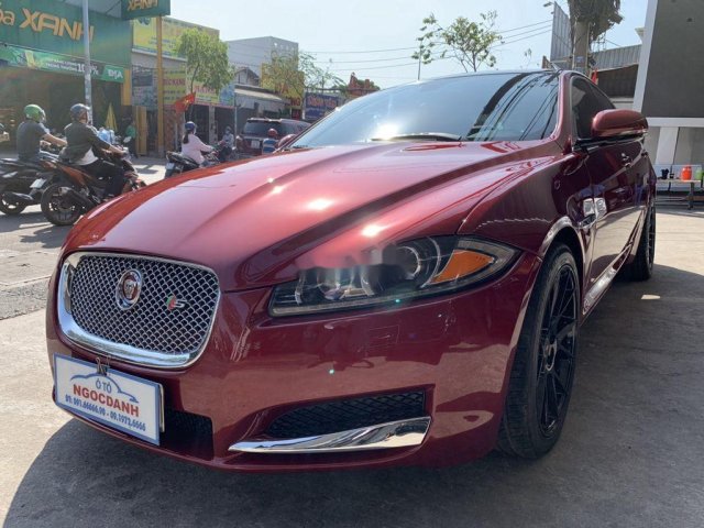 Cần bán lại xe Jaguar XF đời 2012, màu đỏ, nhập khẩu 0