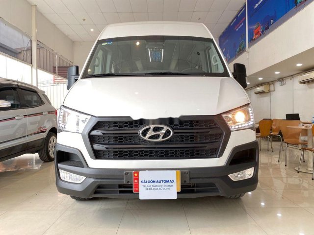 Cần bán Hyundai Solati năm 2019, màu trắng, giá chỉ 949 triệu0