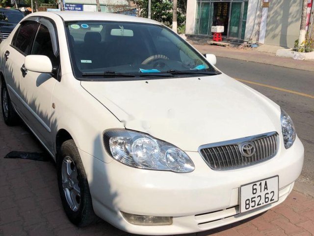 Bán Toyota Corolla Altis đời 2003, màu trắng còn mới, giá 235tr