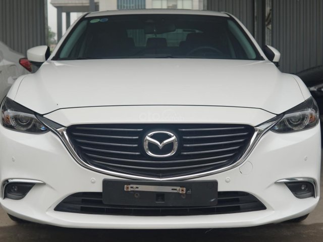 Cần bán Mazda 6 đời 2019, màu trắng giá cạnh tranh0