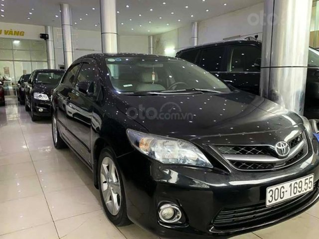 Bán Toyota Corolla Altis sản xuất 2011, màu đen, giá 485tr