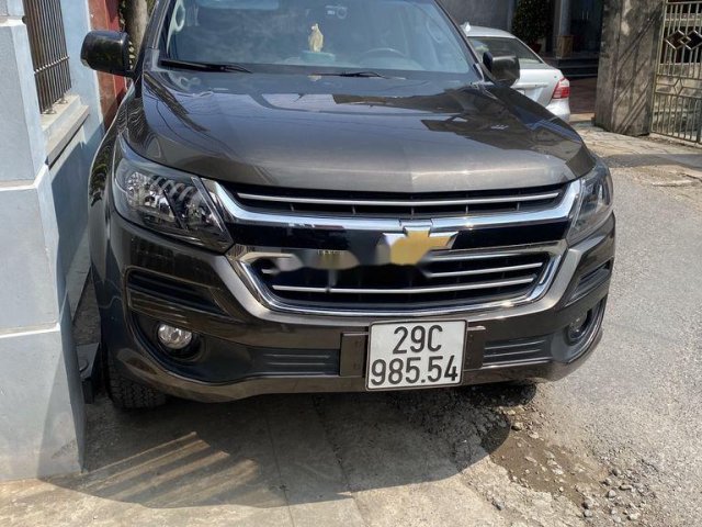 Cần bán Chevrolet Colorado sản xuất năm 2017, màu nâu