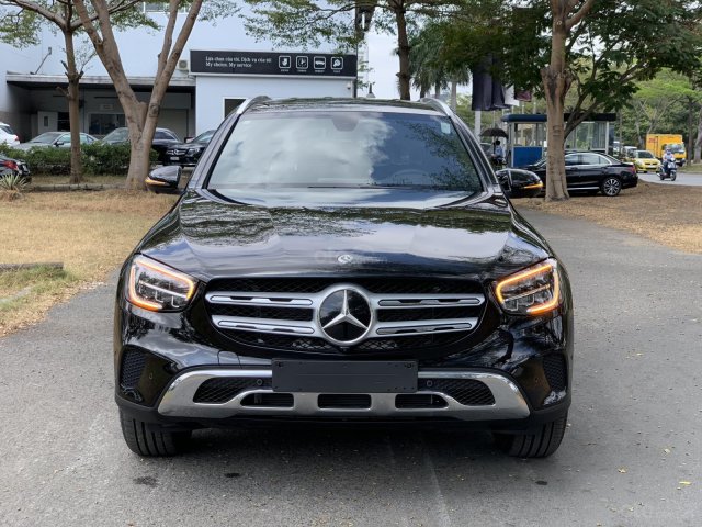 Mercedes-Benz GLC 200 4 Matic 2021 - Xe giao ngay - Cam kết giá lăn bánh tốt nhất toàn quốc