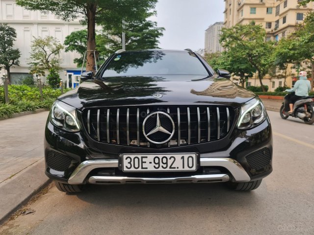 Cần bán xe Mercedes 250 sản xuất năm 20170