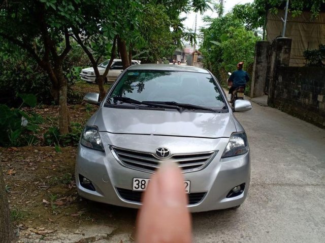 Bán Toyota Vios năm sản xuất 2013, màu bạc, 275tr0