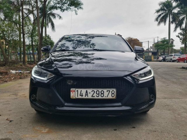 Bán Hyundai Elantra 1.6 MT sản xuất 2018, đen như mới