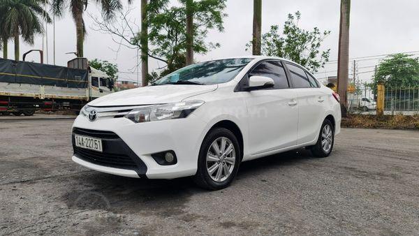 Bán Toyota Vios đời 2016, màu trắng số sàn