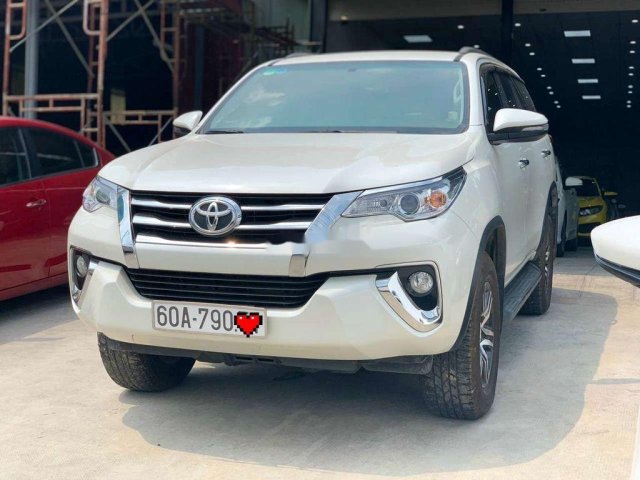 Cần bán gấp Toyota Fortuner sản xuất năm 2020 còn mới